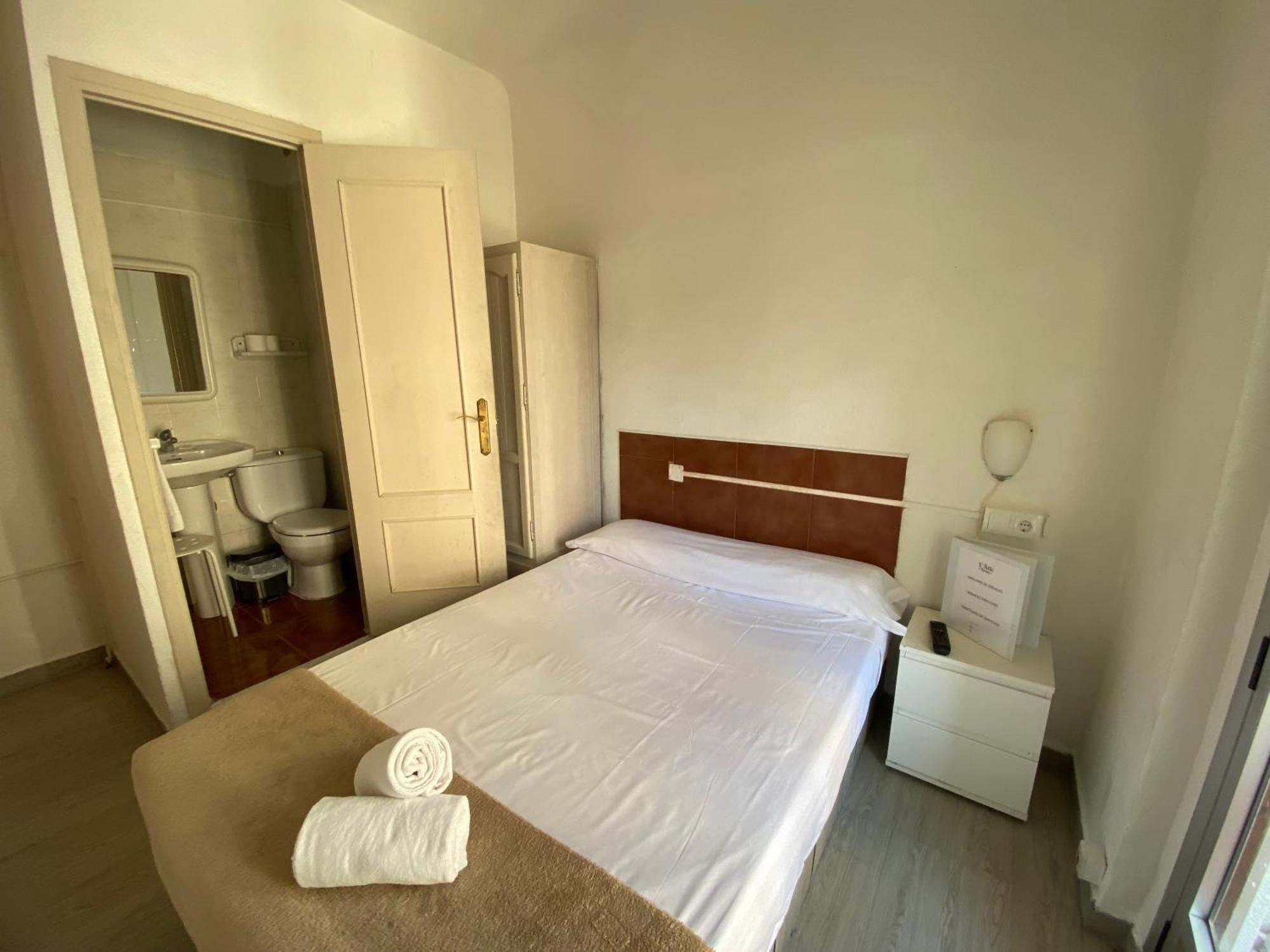 Latic Rooms Alicante Exteriör bild
